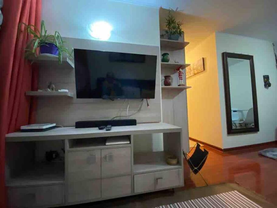 Cómodo Departamento en el centro de Stgo Santiago Exterior foto